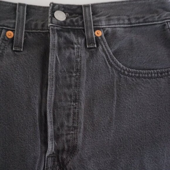 Levi's Premium Black Faded Rib Cage Mini Denim Skirt Size 27 - Picture 5 of 13